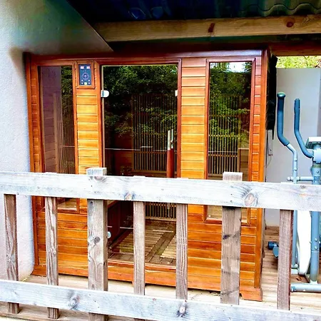 Alpehytte Paisible Dans Les Cevennes Avec Sauna Prive Dourbies